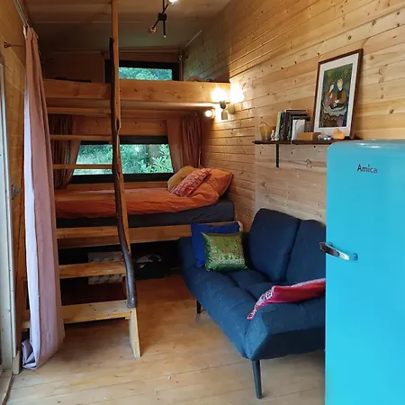 Casa de Férias Charming Tiny House In The Meadow Świeradów-Zdrój