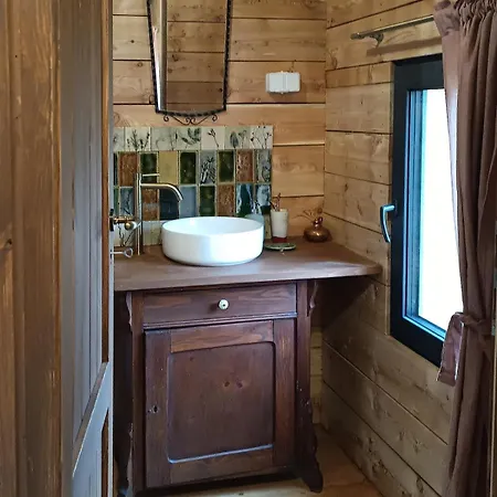 Charming Tiny House In The Meadow Świeradów-Zdrój